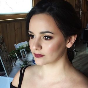 Meet your Posher, Gina